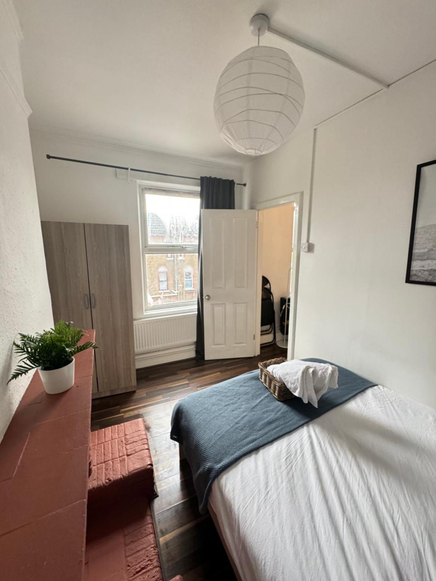 2 Bed Apt Sofa Bed Up To 6 Londra Exterior foto