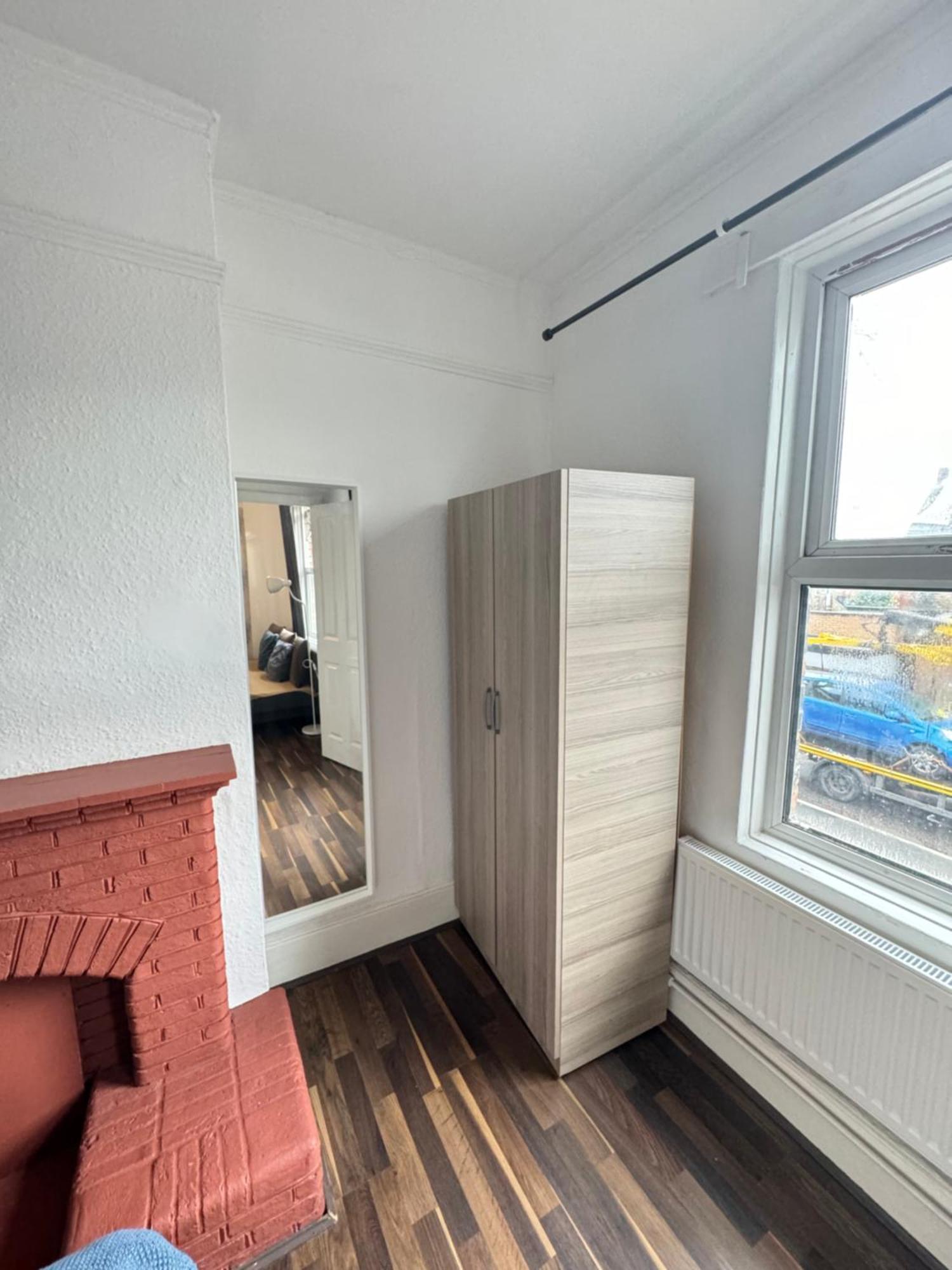 2 Bed Apt Sofa Bed Up To 6 Londra Exterior foto
